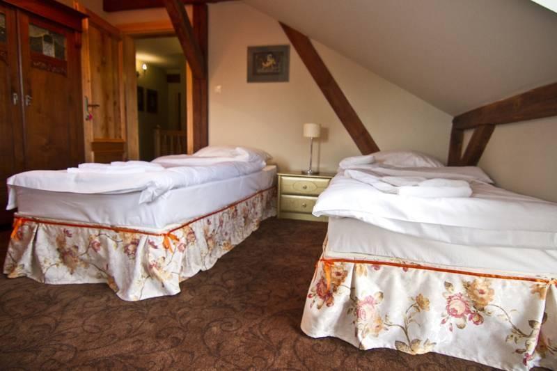 Leniwka Hotel Swiebodzin Bagian luar foto