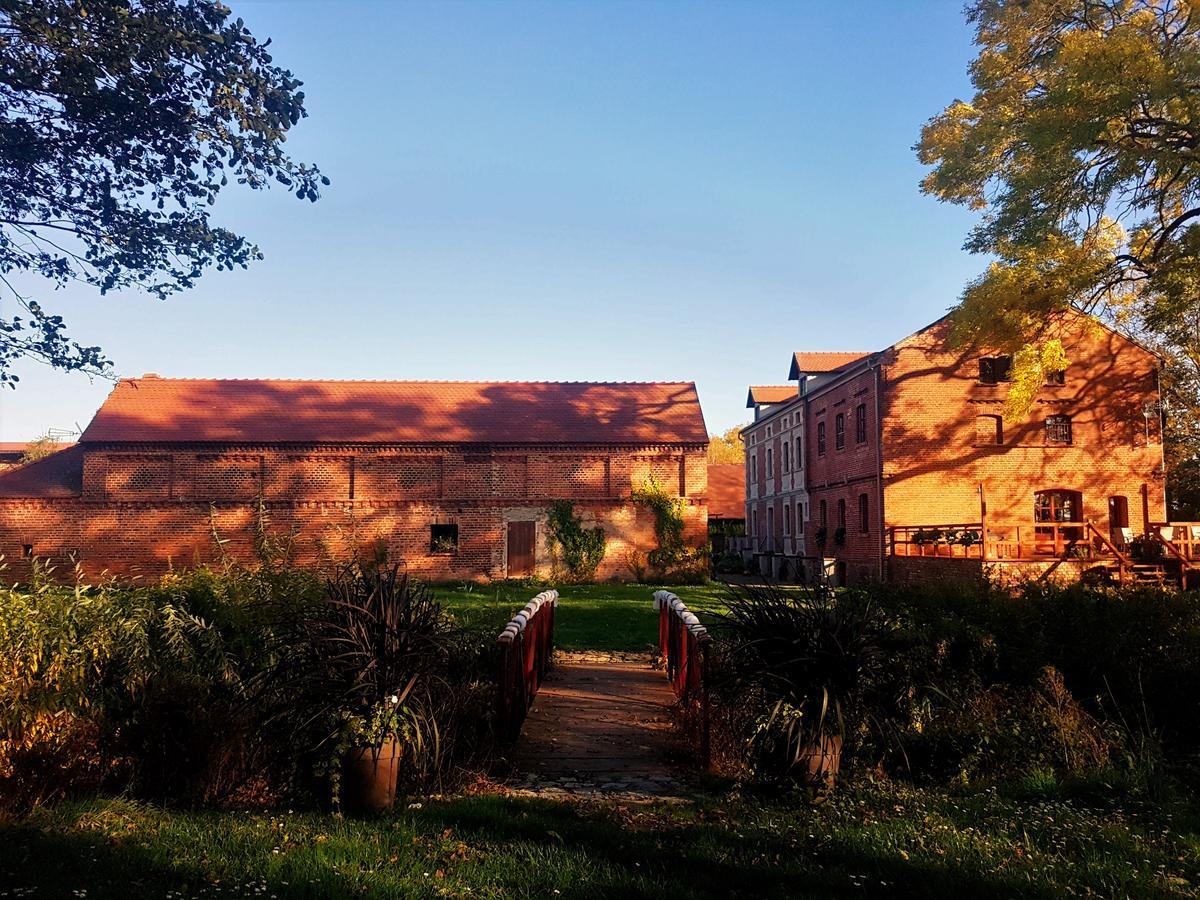 Leniwka Hotel Swiebodzin Bagian luar foto