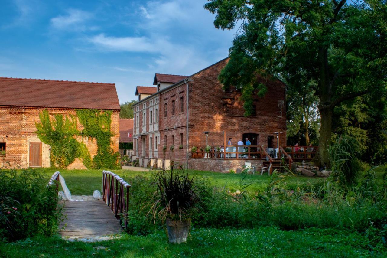 Leniwka Hotel Swiebodzin Bagian luar foto