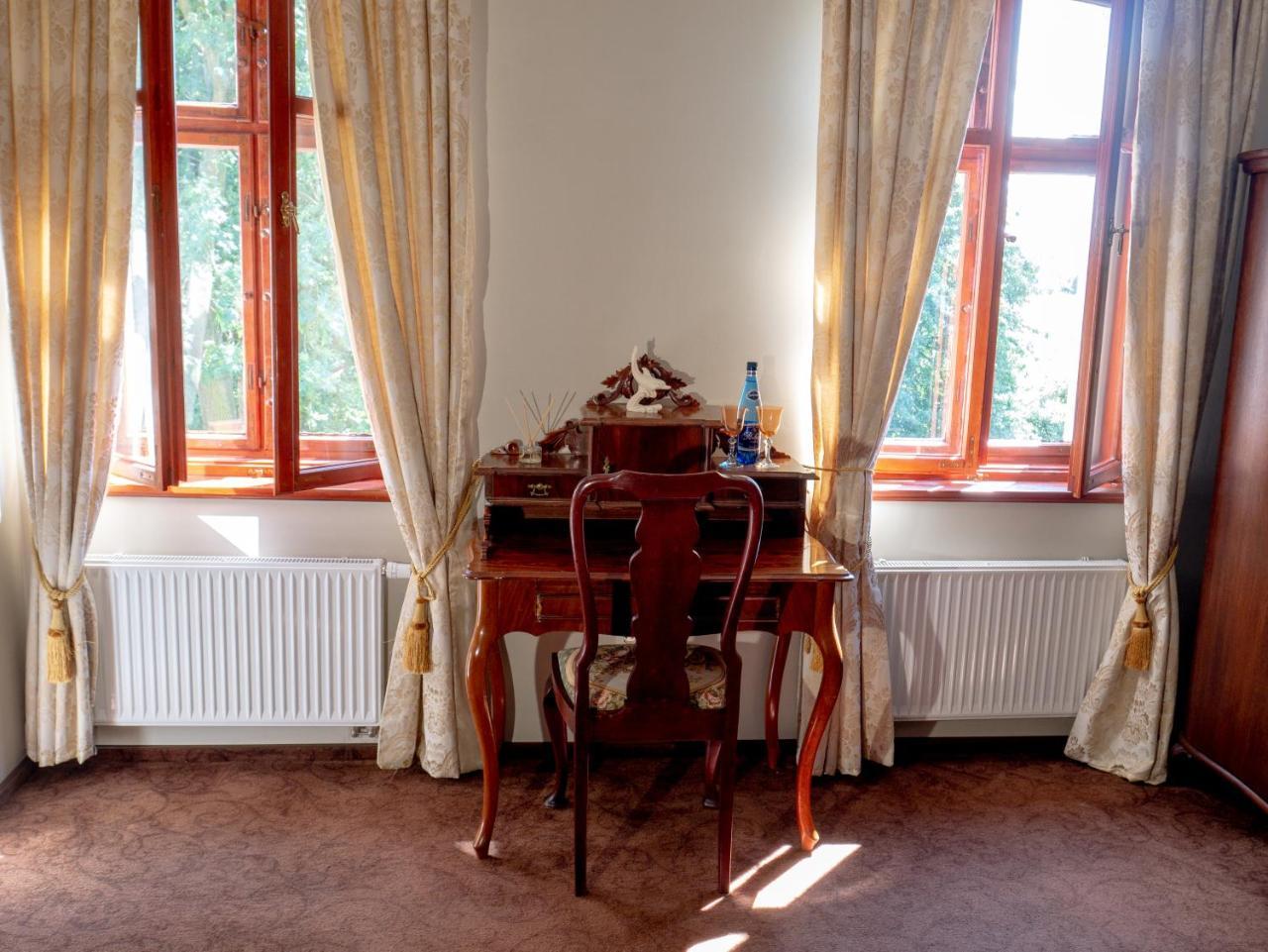 Leniwka Hotel Swiebodzin Bagian luar foto